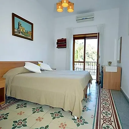 La Musa Bed & Breakfast 3*